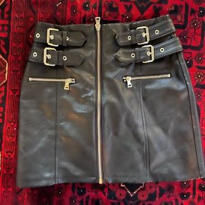 faux leather zip mini skirt with buckle details